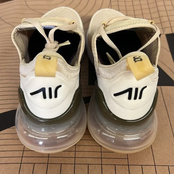 NWOB- Nike Air Max 270 GOLD - Picture 4 of 10